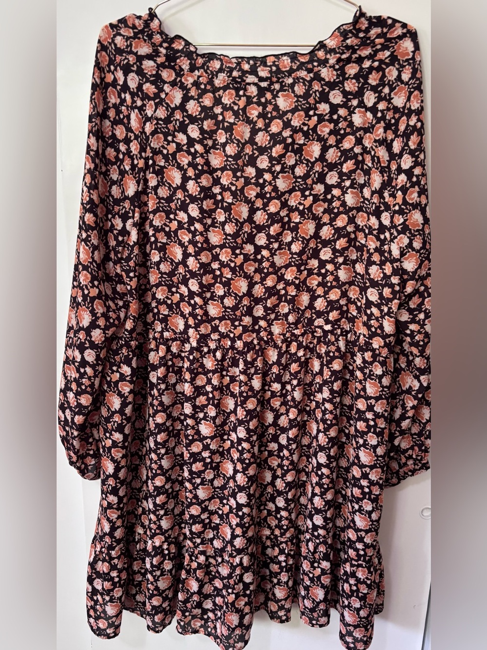 Zara| Floral V-Neck Long Sleeve Flowy Mini Dress in Black & Peach Sz L - Picture 5 of 7